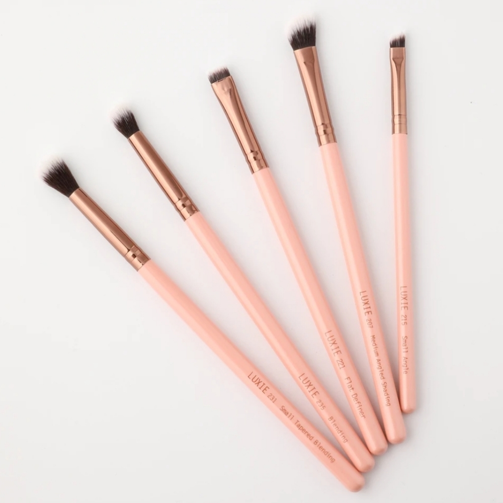 2 for $40 LUXIE 5 PIECE ROSE GOLD EYE BRUSH SET - Picture 1 of 13